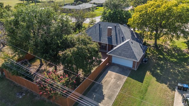 11105 Trafalgar Drive, Greenville, TX 75402