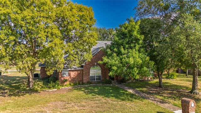 11105 Trafalgar Drive, Greenville, TX 75402
