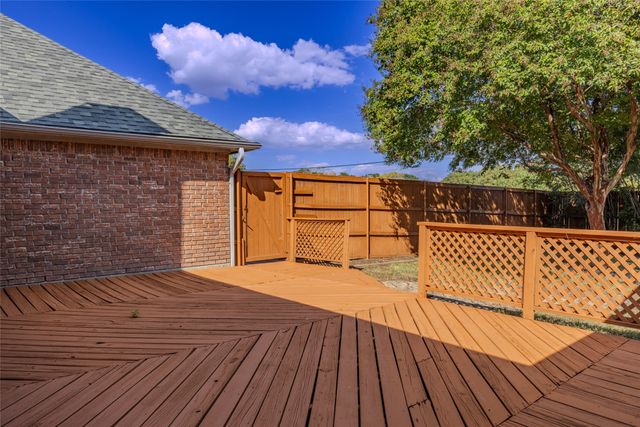 11105 Trafalgar Drive, Greenville, TX 75402