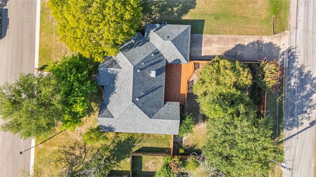 11105 Trafalgar Drive, Greenville, TX 75402