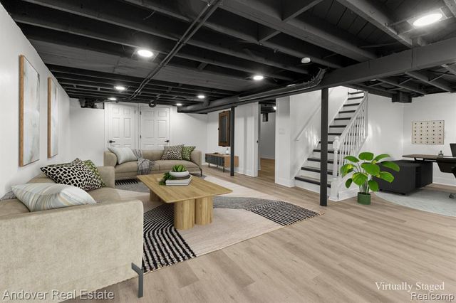 30924 Barton Street, Garden City, MI 48135