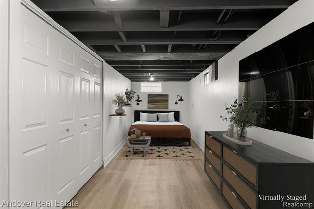 30924 Barton Street, Garden City, MI 48135