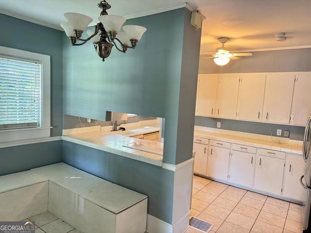 3408 Ridge Avenue, Macon, GA 31204