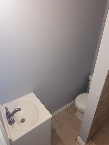 3026 Sunbeam Street, Houston, TX 77051