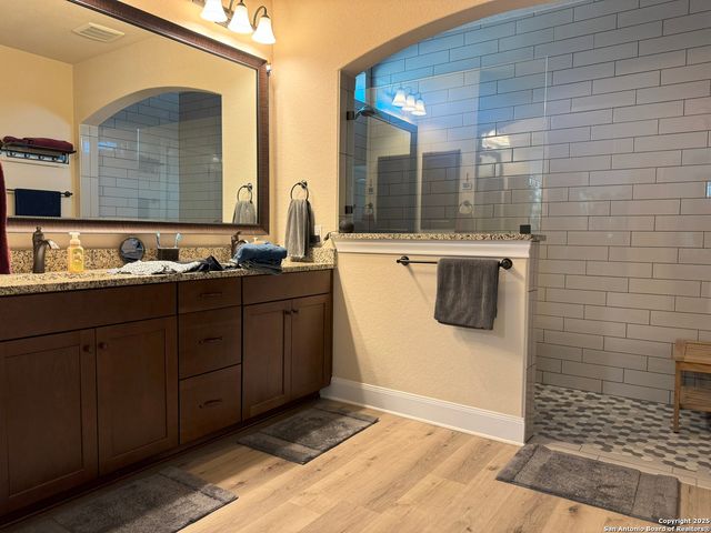 8603 PHOENIX AVE, Universal City, TX 78148