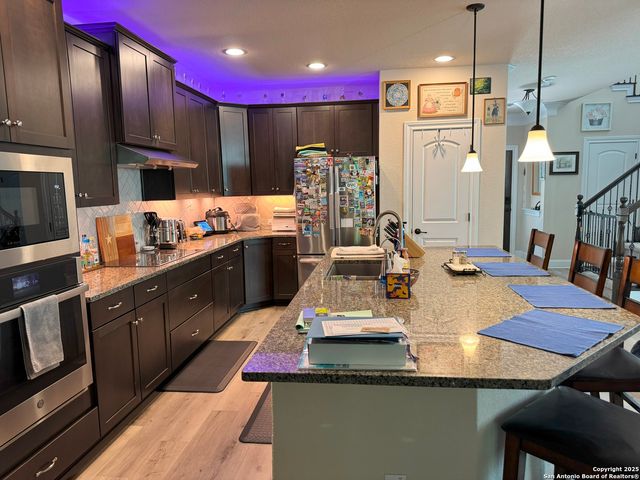 8603 PHOENIX AVE, Universal City, TX 78148