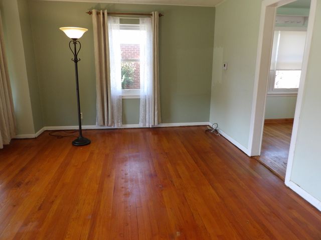 7215 Beech Avenue, Hammond, IN 46324