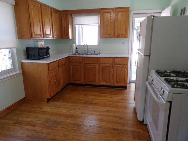 7215 Beech Avenue, Hammond, IN 46324
