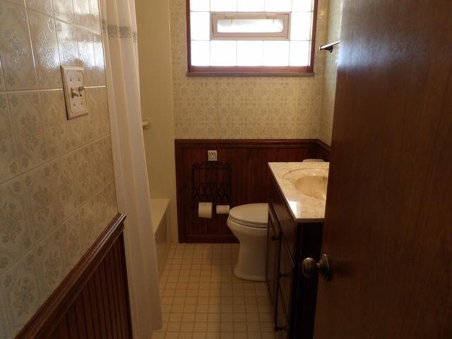 7215 Beech Avenue, Hammond, IN 46324