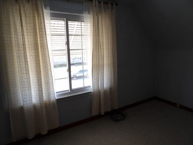 7215 Beech Avenue, Hammond, IN 46324