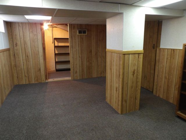 7215 Beech Avenue, Hammond, IN 46324