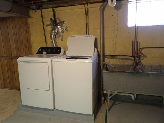 7215 Beech Avenue, Hammond, IN 46324