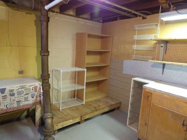 7215 Beech Avenue, Hammond, IN 46324