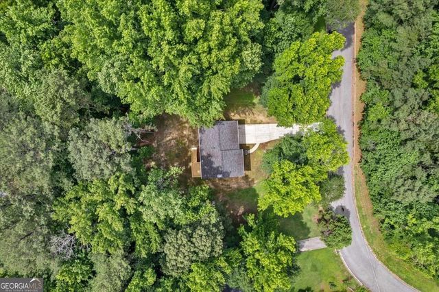 2152 Cedar Creek Lane, Lithia Springs, GA 30122