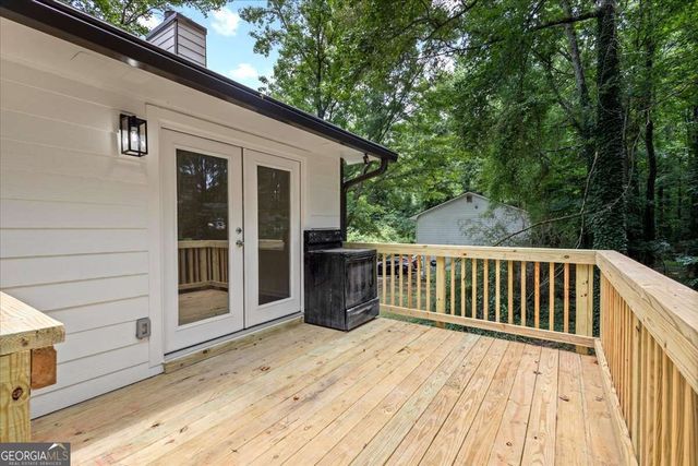 2152 Cedar Creek Lane, Lithia Springs, GA 30122