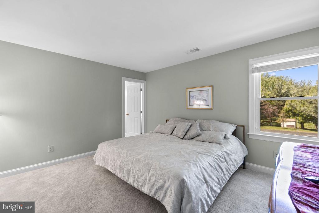 Image 24 of property listing at 9048 FURROW AVE, Ellicott City, MD 21042