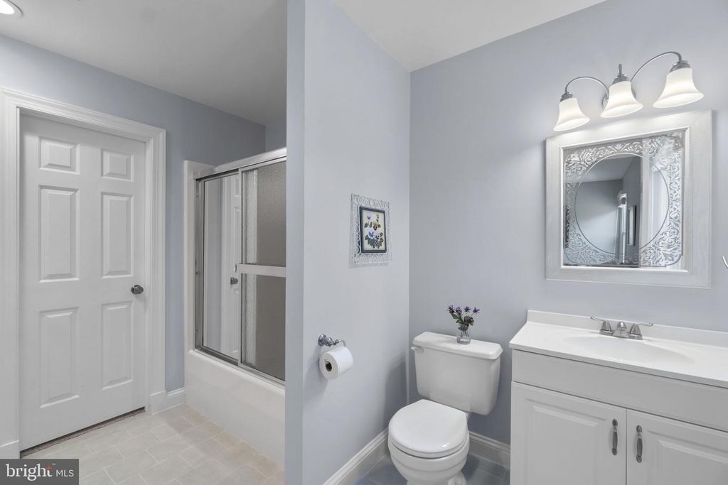 Image 26 of property listing at 9048 FURROW AVE, Ellicott City, MD 21042