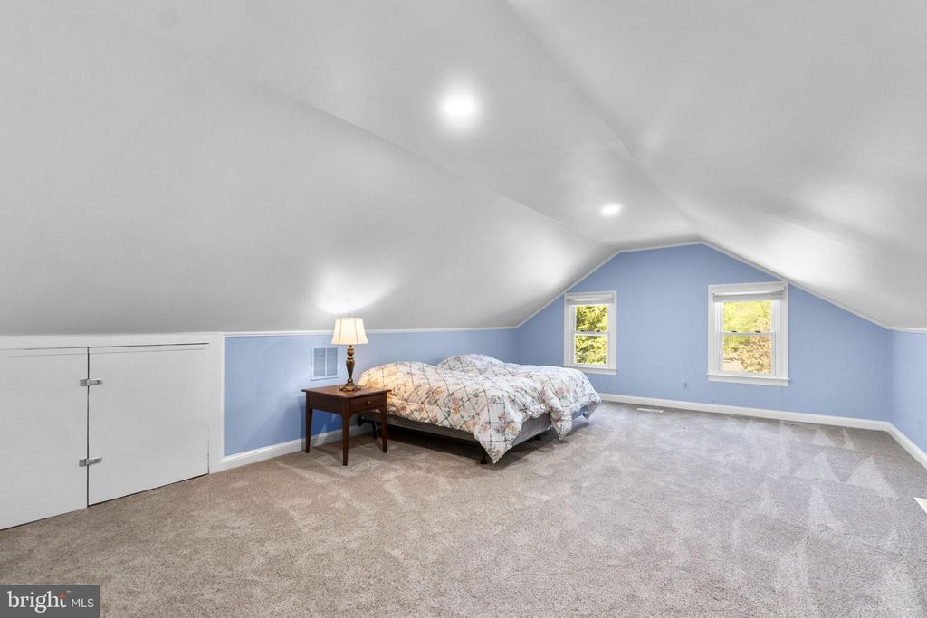 Image 33 of property listing at 9048 FURROW AVE, Ellicott City, MD 21042