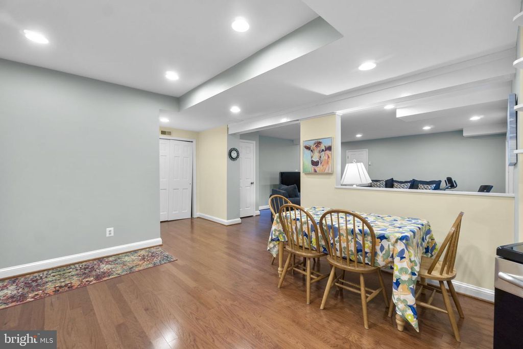 Image 38 of property listing at 9048 FURROW AVE, Ellicott City, MD 21042