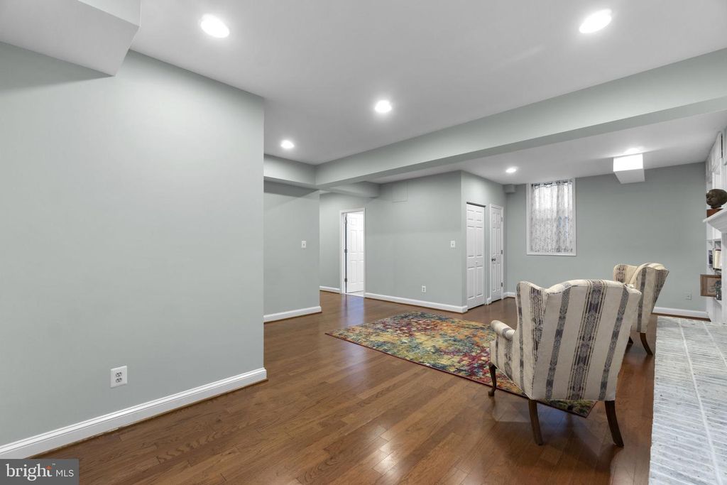 Image 42 of property listing at 9048 FURROW AVE, Ellicott City, MD 21042