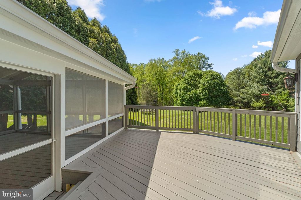 Image 48 of property listing at 9048 FURROW AVE, Ellicott City, MD 21042