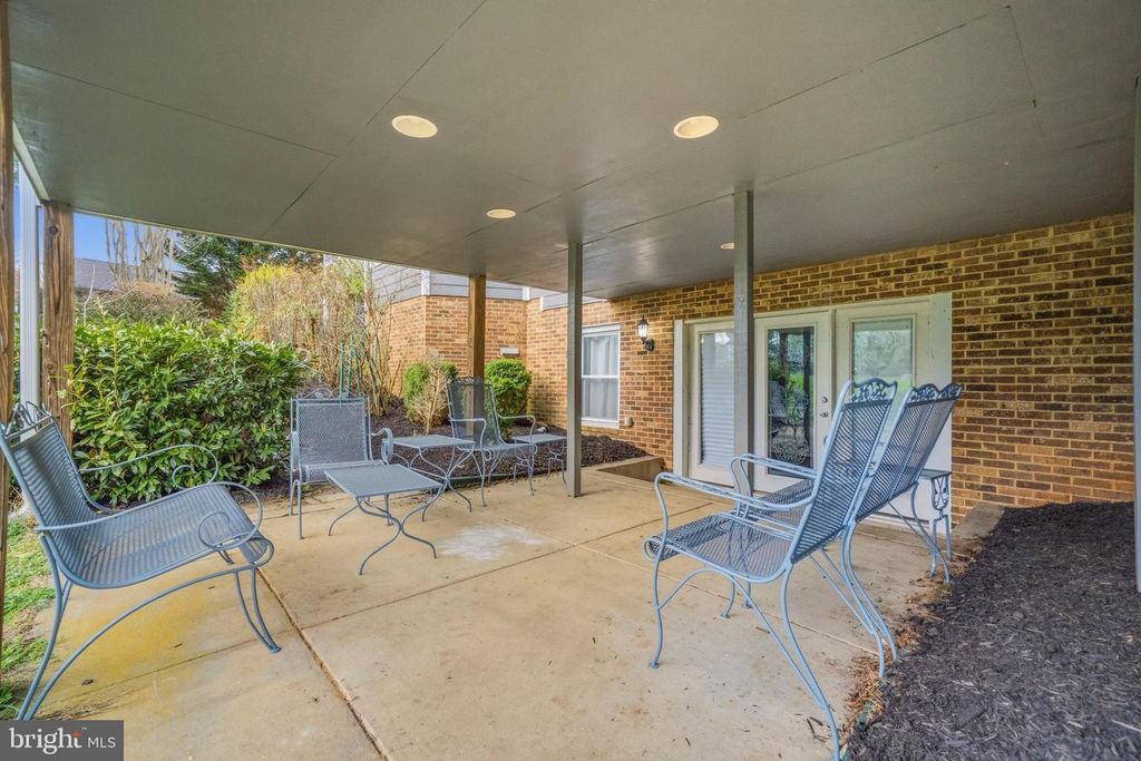 Image 49 of property listing at 9048 FURROW AVE, Ellicott City, MD 21042