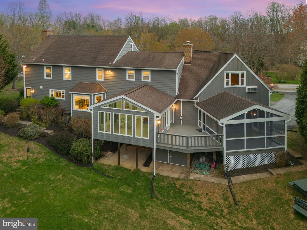 Image 52 of property listing at 9048 FURROW AVE, Ellicott City, MD 21042