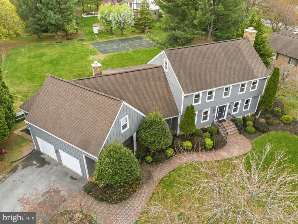 Image 56 of property listing at 9048 FURROW AVE, Ellicott City, MD 21042