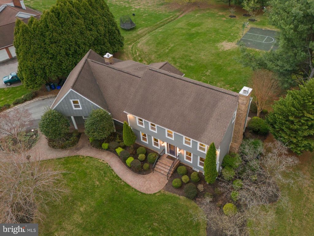 Image 57 of property listing at 9048 FURROW AVE, Ellicott City, MD 21042