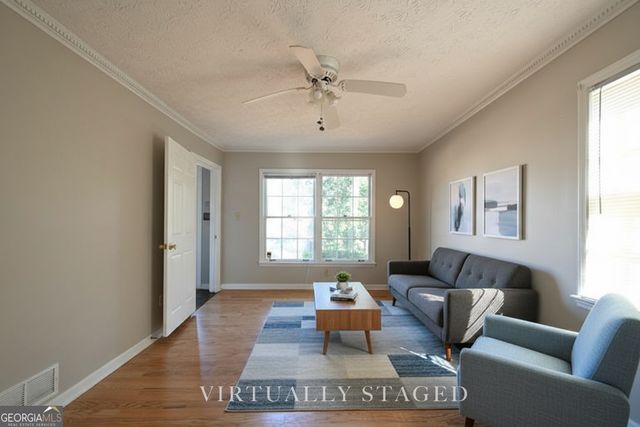 1675 Lake Lucerne Road SW, Lilburn, GA 30047