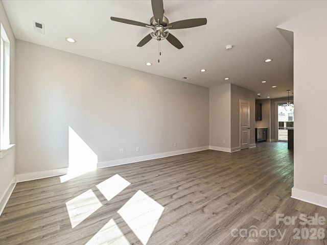 1320 Walter Taylor Way EQX0102, Charlotte, NC 28206