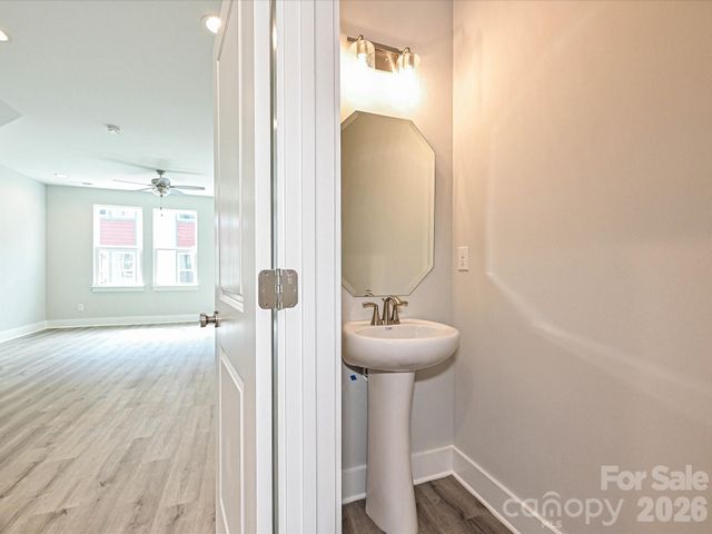 1320 Walter Taylor Way EQX0102, Charlotte, NC 28206