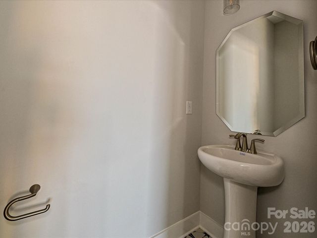 1320 Walter Taylor Way EQX0102, Charlotte, NC 28206