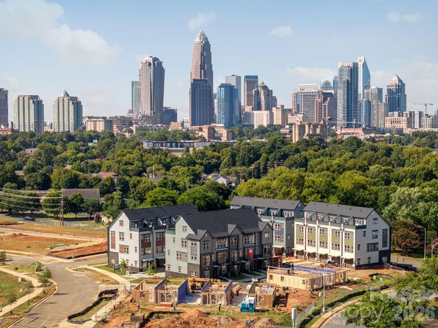 1320 Walter Taylor Way EQX0102, Charlotte, NC 28206