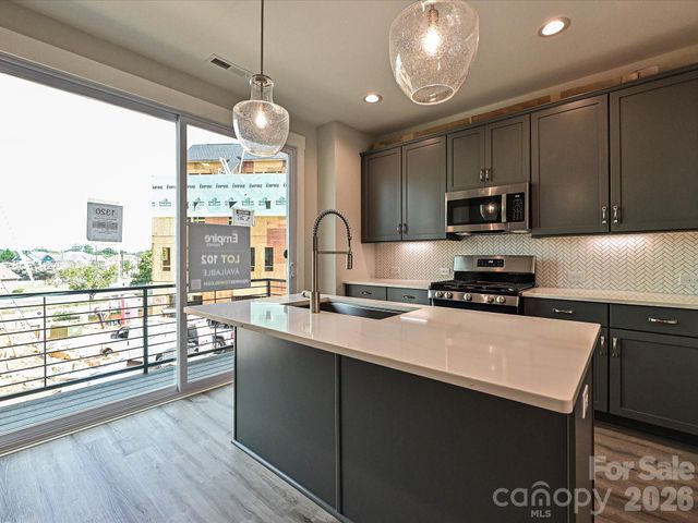 1320 Walter Taylor Way EQX0102, Charlotte, NC 28206