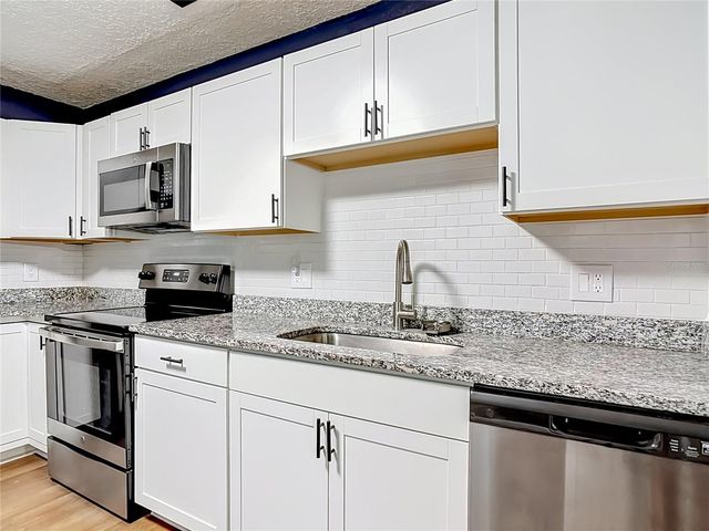 1415 TRAVELERS PALM DRIVE, Edgewater, FL 32132