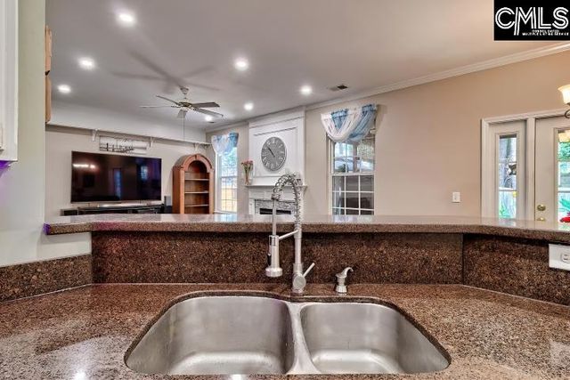 211 Lothrop Hill Road, Lexington, SC 29072