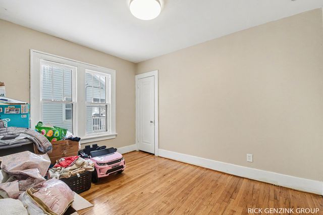 2303 Beverly Avenue SW, Wyoming, MI 49519