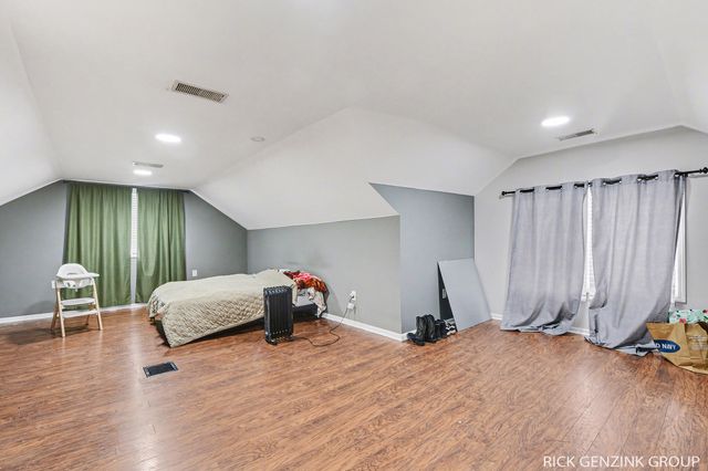 2303 Beverly Avenue SW, Wyoming, MI 49519