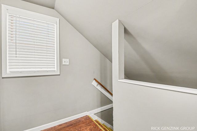 2303 Beverly Avenue SW, Wyoming, MI 49519