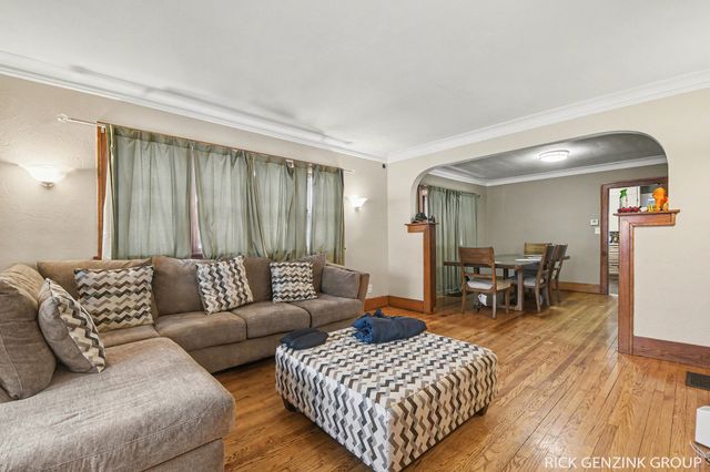 2303 Beverly Avenue SW, Wyoming, MI 49519