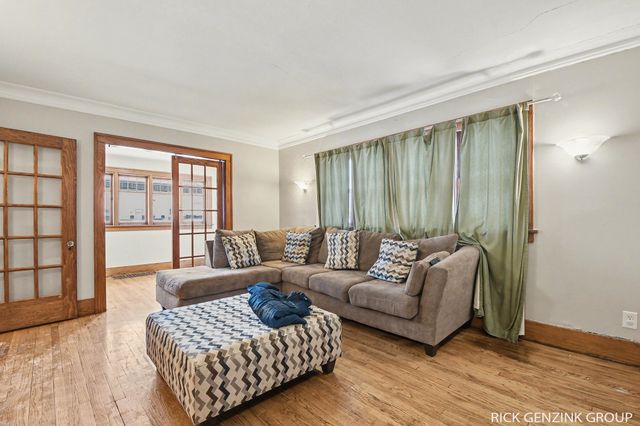 2303 Beverly Avenue SW, Wyoming, MI 49519