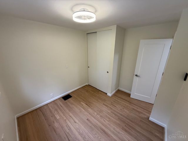 3985 Mantell Avenue, Sycamore Twp, OH 45236