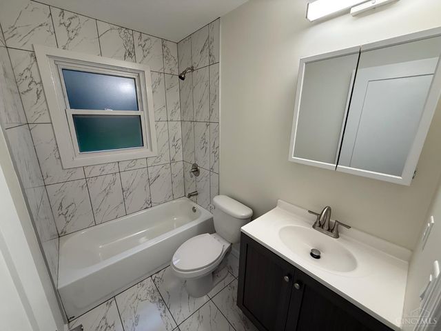 3985 Mantell Avenue, Sycamore Twp, OH 45236