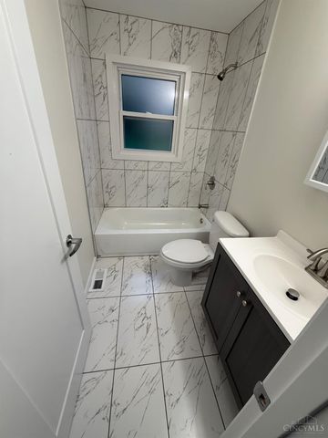 3985 Mantell Avenue, Sycamore Twp, OH 45236