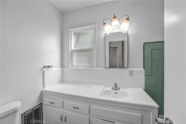 320 S Cordova, Alhambra, CA 91801