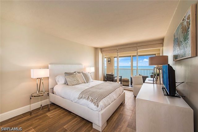 4051 Gulf Shore BLVD N 1003, Naples, FL 34103