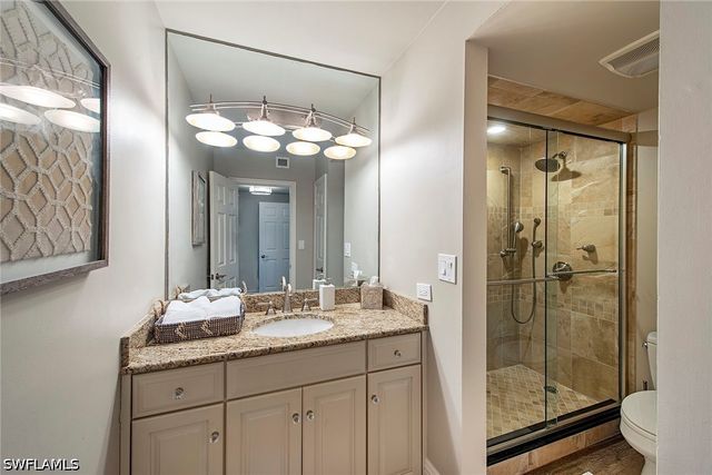 4051 Gulf Shore BLVD N 1003, Naples, FL 34103