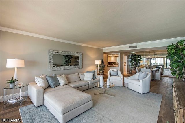 4051 Gulf Shore BLVD N 1003, Naples, FL 34103