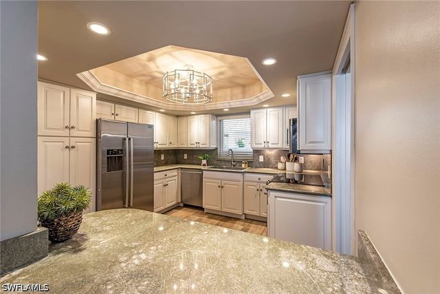 4051 Gulf Shore BLVD N 1003, Naples, FL 34103